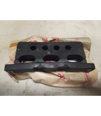 Lucas Clamp Connector NSN LV6/MT4 LU/815295