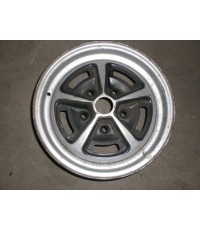 Vauxhall Ventora? 5 Stud 6Jx14 Magnum Wheel