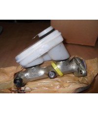 Ford (Girling) Brake master cylinder Ford# 6069631  NSN 2530-99-833-6122